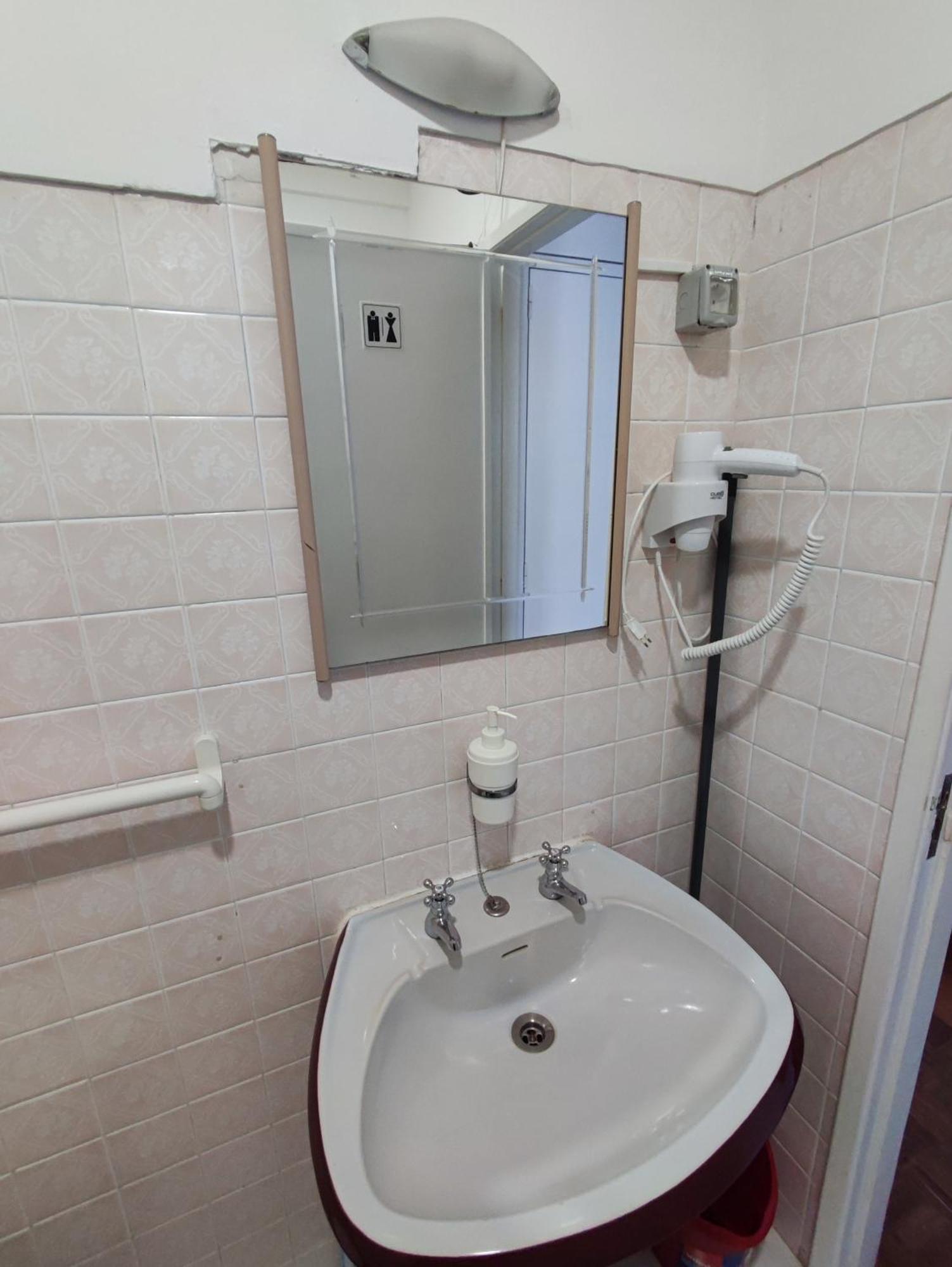 Apartamento, Com 3 Quartos Penha De Franca Lisboa