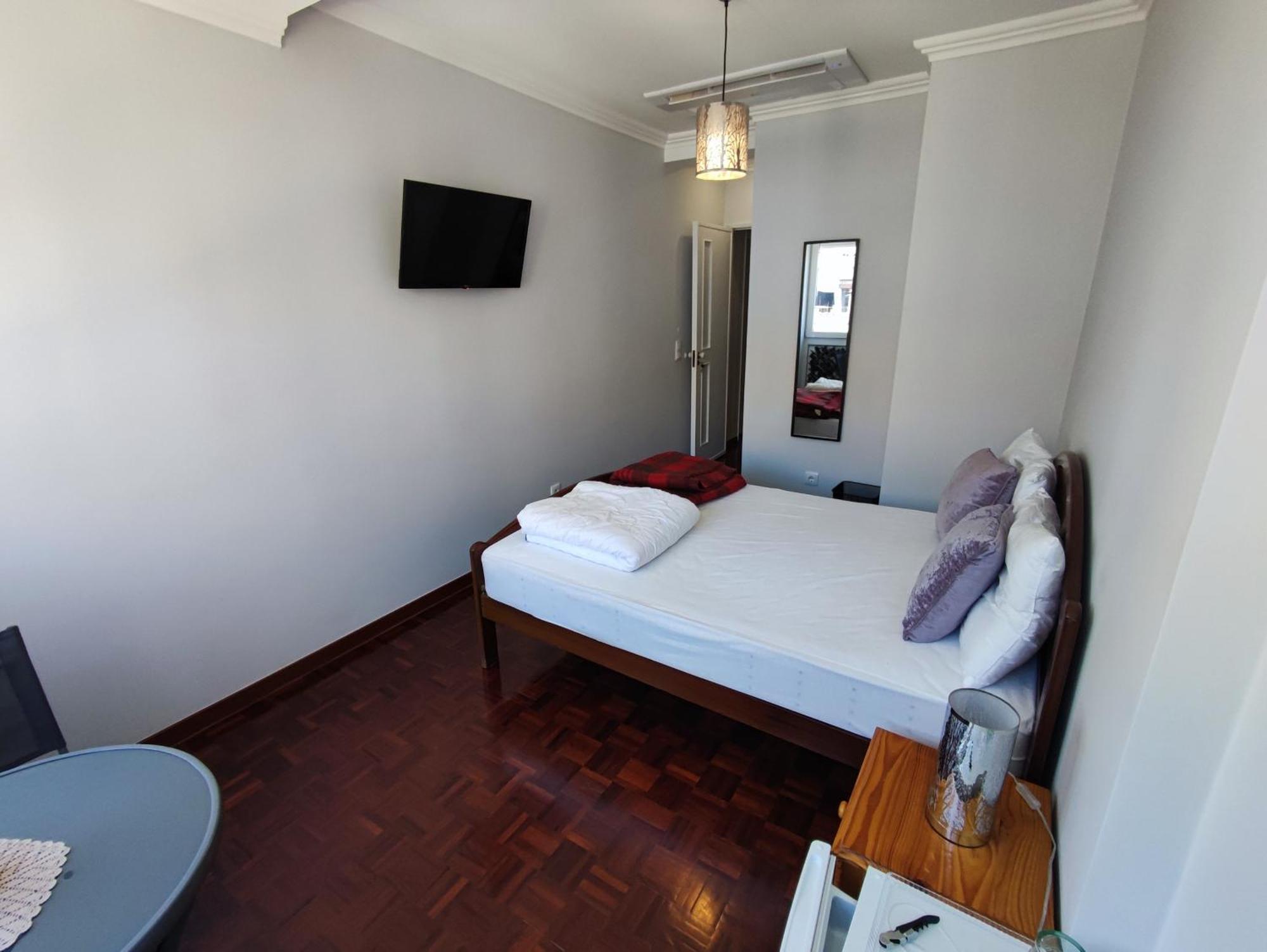 Casa de hóspedes Apartamento, Com 3 Quartos Penha De Franca Lisboa
