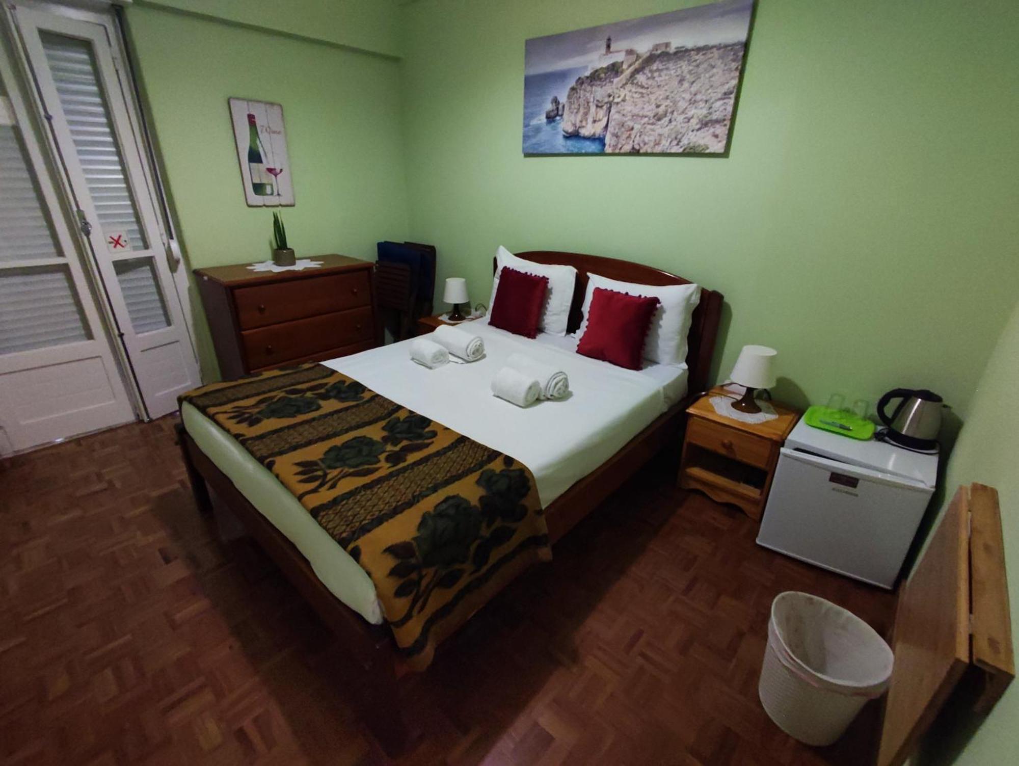 Apartamento, Com 3 Quartos Penha De Franca Lisboa